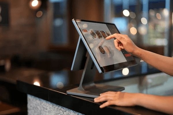 Why Should You Use Technology to Improve Your Restaurant Procurement